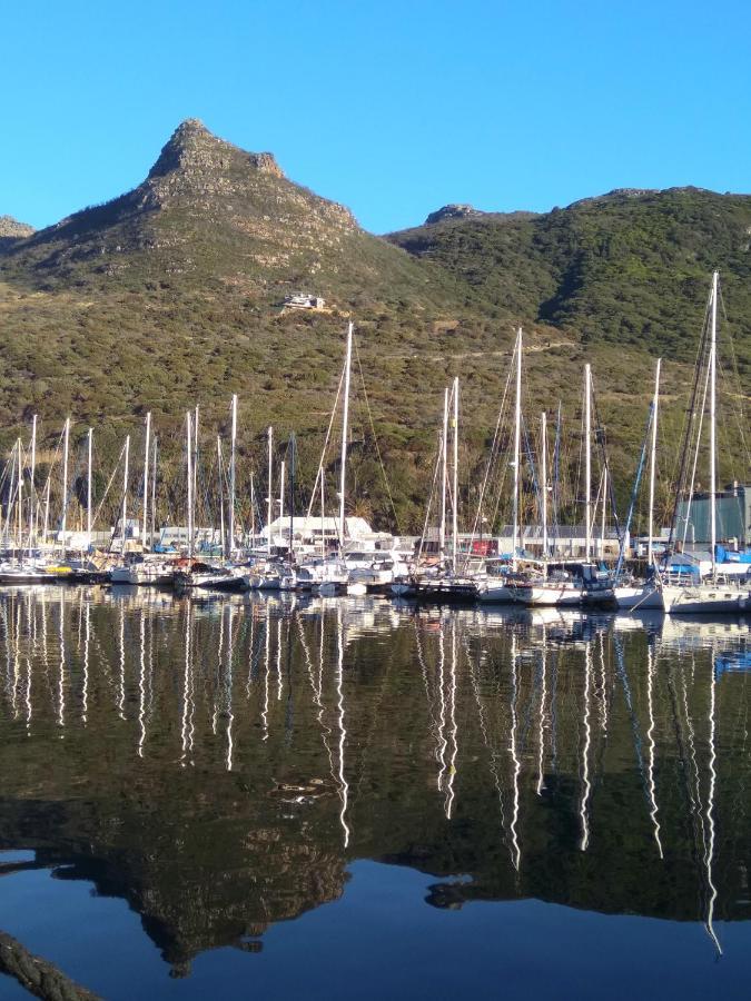 Pelican - 800m From & Yacht School Apartamento *